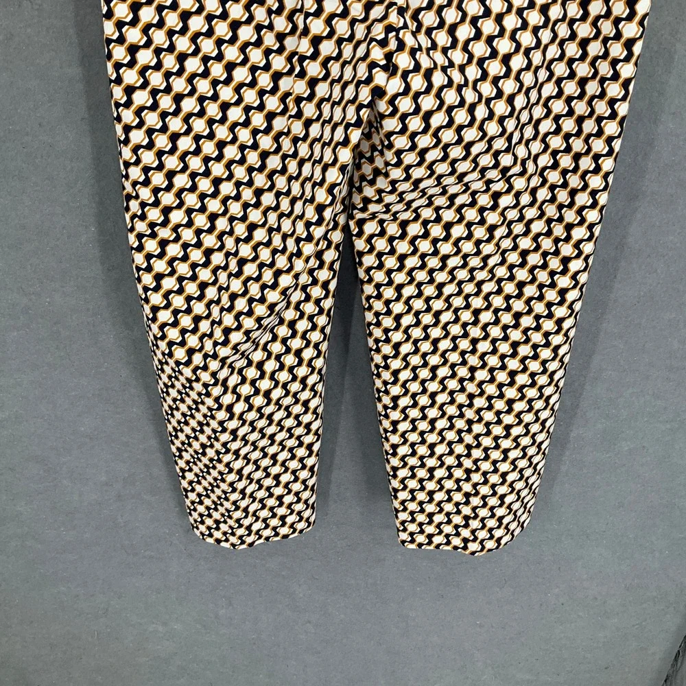 Chicos So Slimming Crop Pants Size 2 US Large Black Beige Geometric Print Career